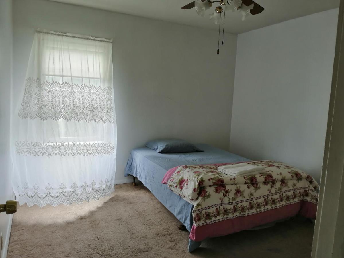 834 Happy -peaceful Private Rms With Laundry Homestay Chicago Heights